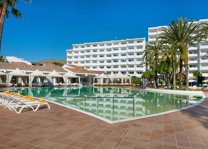 Iberostar Waves Ciudad Blanca